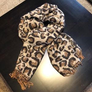 Leopard print Charlotte Russe scarf